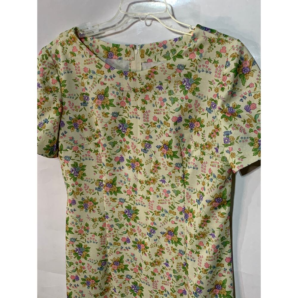 Vintage 1960's Women's Handmade Custom Floral Short Sleeve Casual Shift Dress - Picture 4 of 8